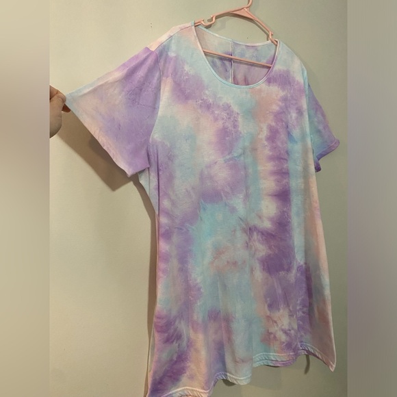 Tie-Dye T-Shirt Dress - Picture 4 of 12